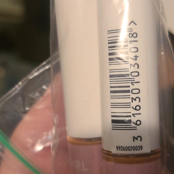 Cover Girl clean fresh hydrating concealer NEW PRICE 2 FOR 5 - Picture 5 of 5